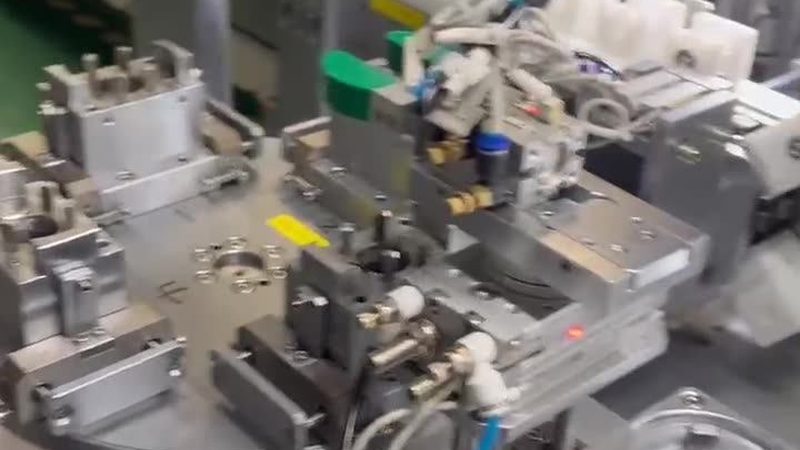 变频器功率规格首先可以根据电机额定功率进行分类。常见的分类包括：